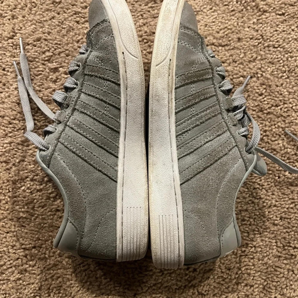 Women’s gray and white K Swiss sneakers - Picture 3 of 7